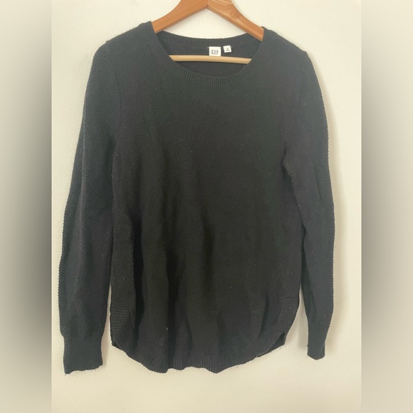 Gap Size M Crewneck Black Sweater - Picture 6 of 8